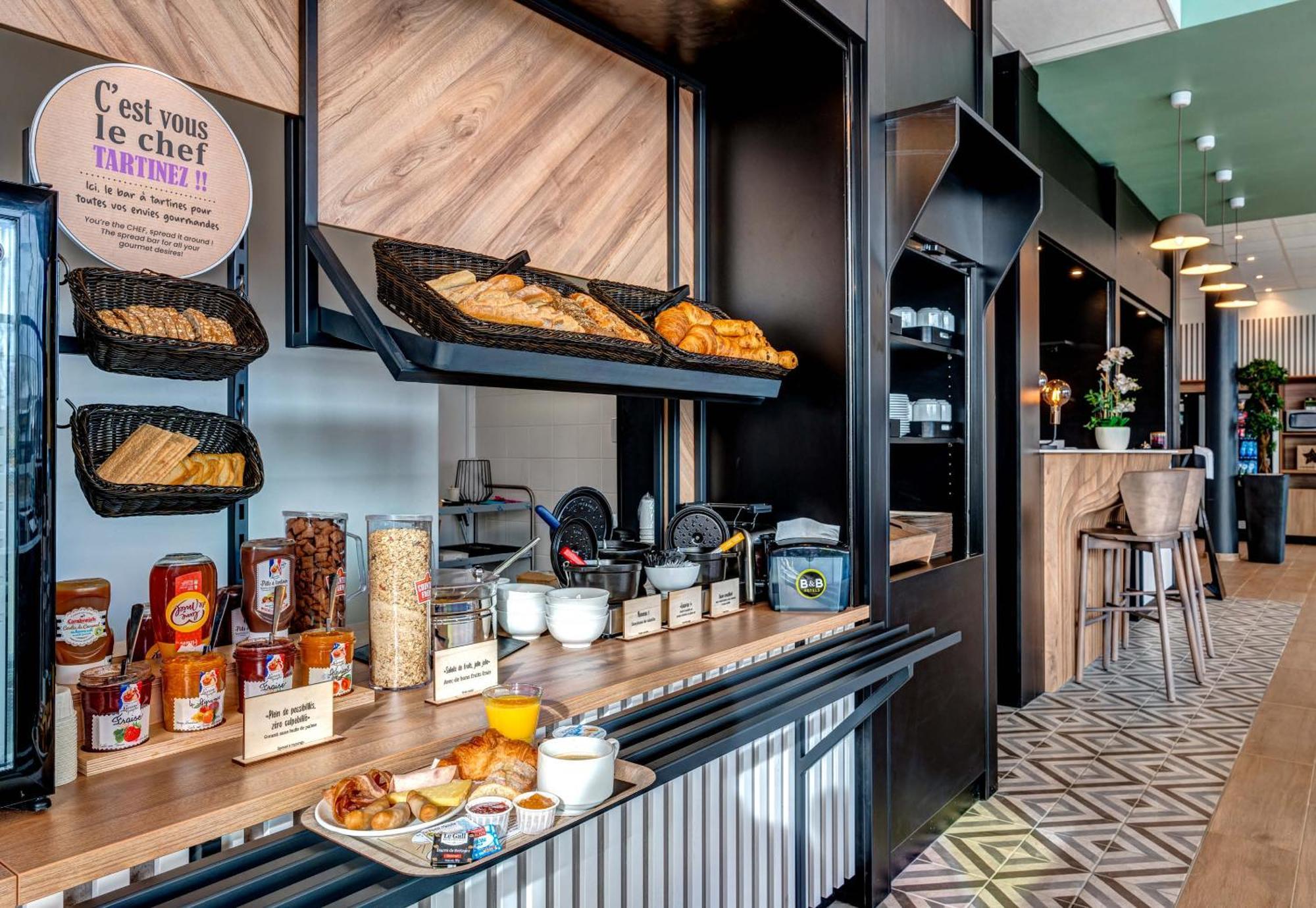 B&B Hotel Besancon Valentin Miserey-Salines Esterno foto