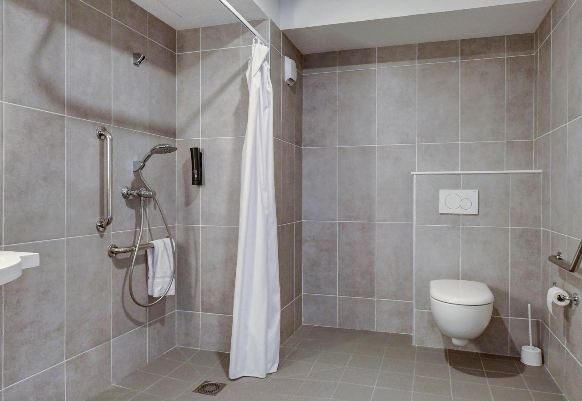 B&B Hotel Besancon Valentin Miserey-Salines Esterno foto